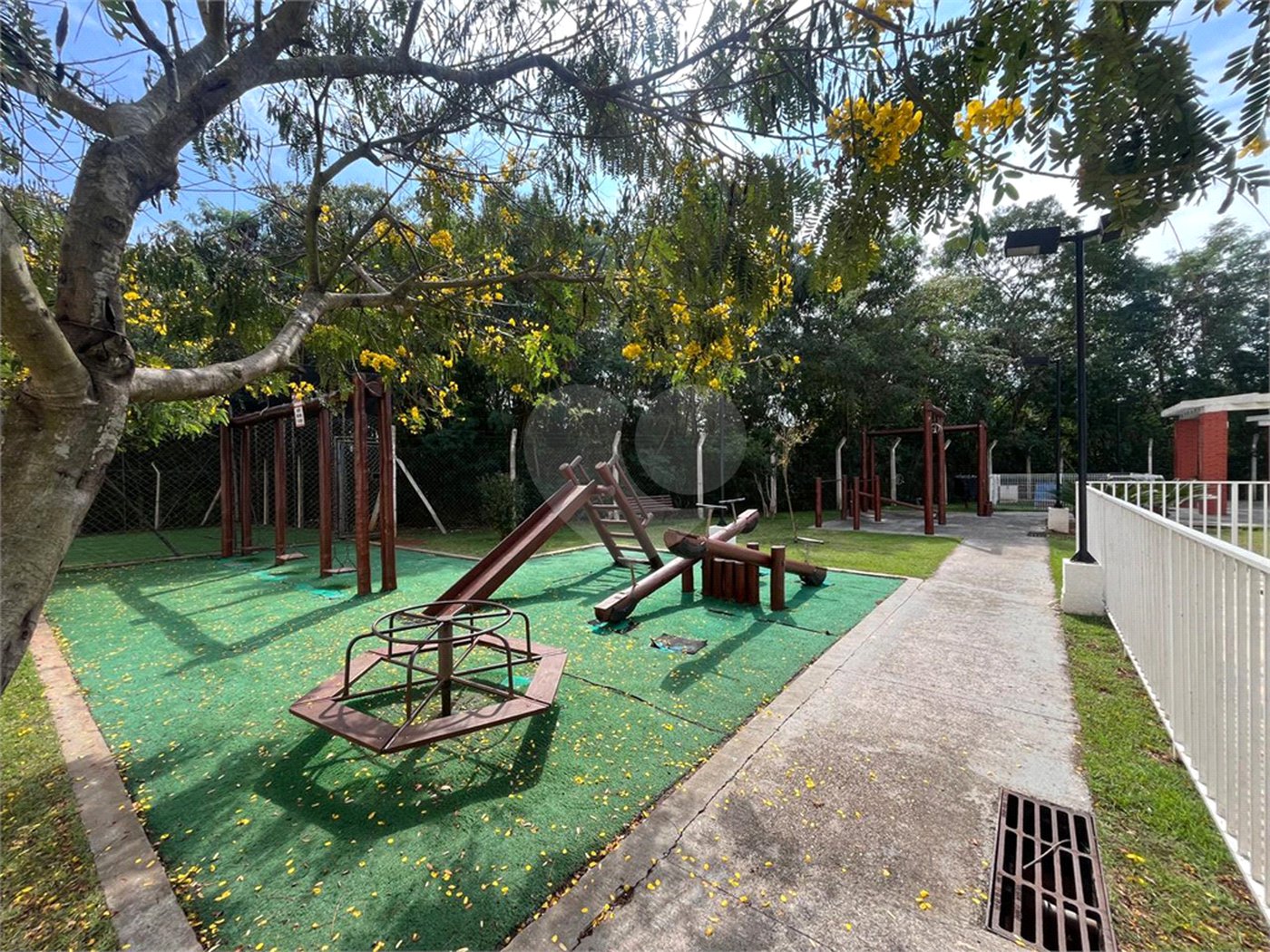 Apartamento à venda com 2 quartos em Jardim Bela Vista, Itapetininga, SP