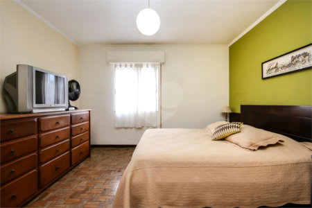 Casa à venda com 3 quartos, sendo 1 suíte, em Alto da Lapa, São Paulo, SP