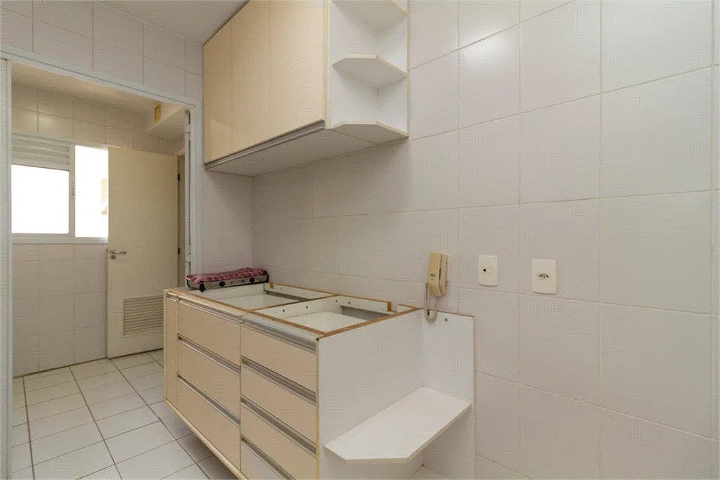 Apartamento à venda com 3 quartos, sendo 2 suítes, em Vila Lageado, São Paulo, SP
