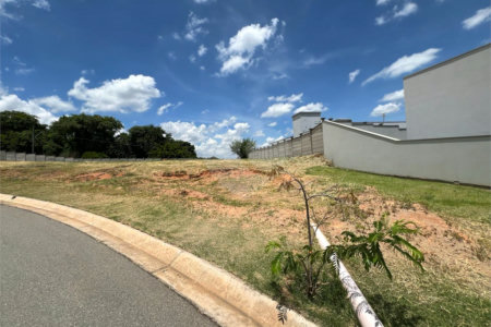 Terreno à venda em Santa Cândida, Vinhedo, SP