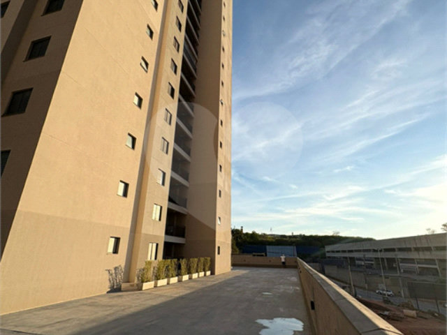 Apartamento à venda com 2 quartos, sendo 1 suíte,  em Barueri, Barueri, SP
