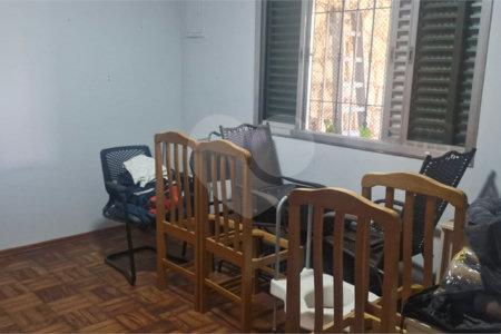Casa Térrea à venda com 5 quartos, sendo 1 suíte, em Vila Mafra, São Paulo, SP