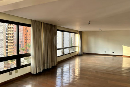 Apartamento à venda com 4 suítes em Santana, São Paulo, SP