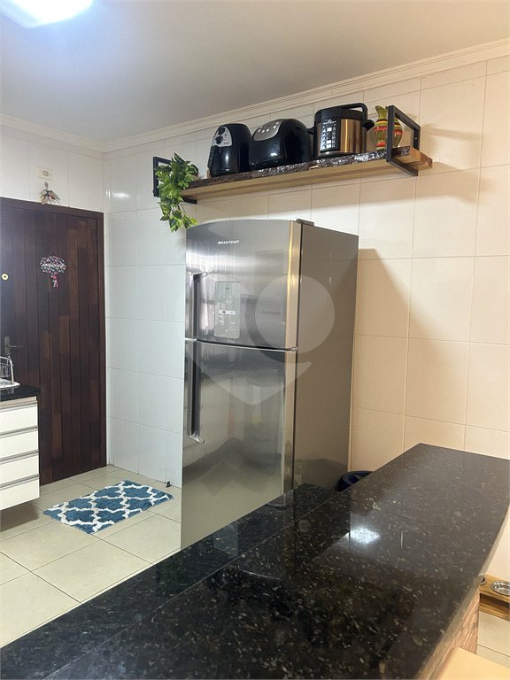 Sobrado à venda com 3 quartos, sendo 1 suíte,  em Vila Marari, São Paulo, SP