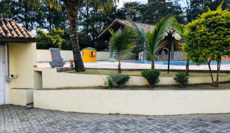 Casa Térrea à venda com 3 quartos, sendo 1 suíte,  em Serra da Cantareira, Mairiporã, SP