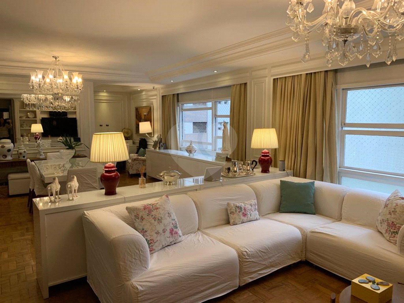 Apartamento à venda com 3 quartos, sendo 1 suíte, em Jardim Paulista, São Paulo, SP