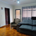 Casa à venda com 3 quartos, sendo 1 suíte, em Vila Mariana, Ribeirão Preto, SP
