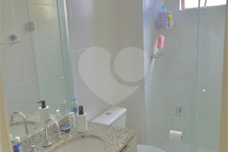 Apartamento à venda com 2 quartos em Aclimação, São Paulo, SP