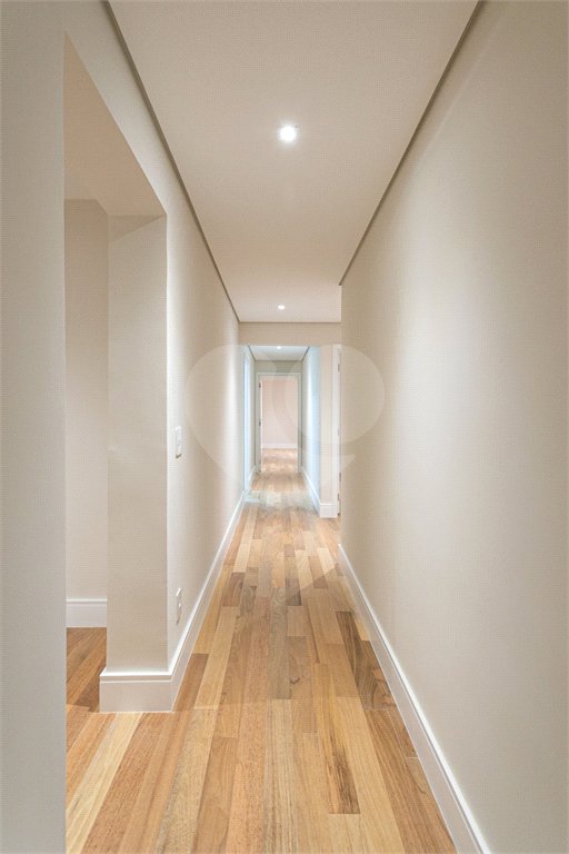 Apartamento à venda com 4 quartos, sendo 2 suítes,  em Bela Vista, São Paulo, SP