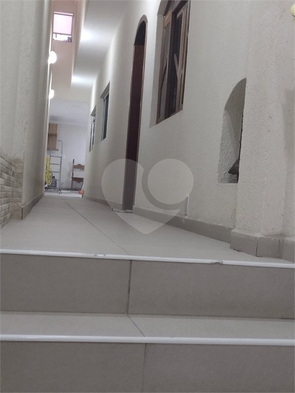 Sobrado à venda com 3 quartos, sendo 1 suíte, em Jardim da Mamãe, Guarulhos, SP