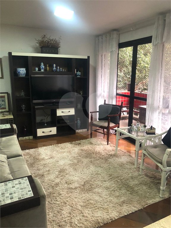 Apartamento à venda com 3 quartos, sendo 1 suíte, em Saúde, São Paulo, SP