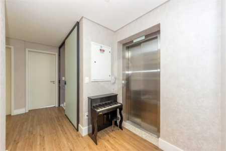 Casa à venda com 3 suítes no condomínio Reserva 8, São Paulo - SP