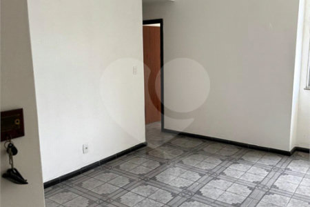 Apartamento à venda com 3 quartos em Praça da Bandeira, Rio de Janeiro, RJ