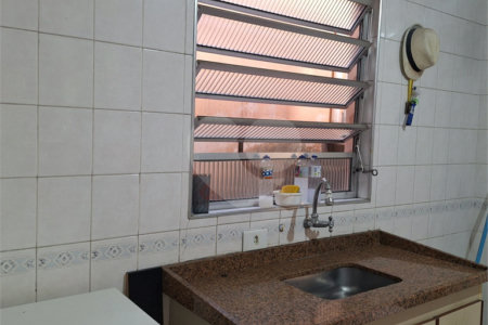 Casa à venda com 2 quartos em Vila Paulicéia, São Paulo, SP