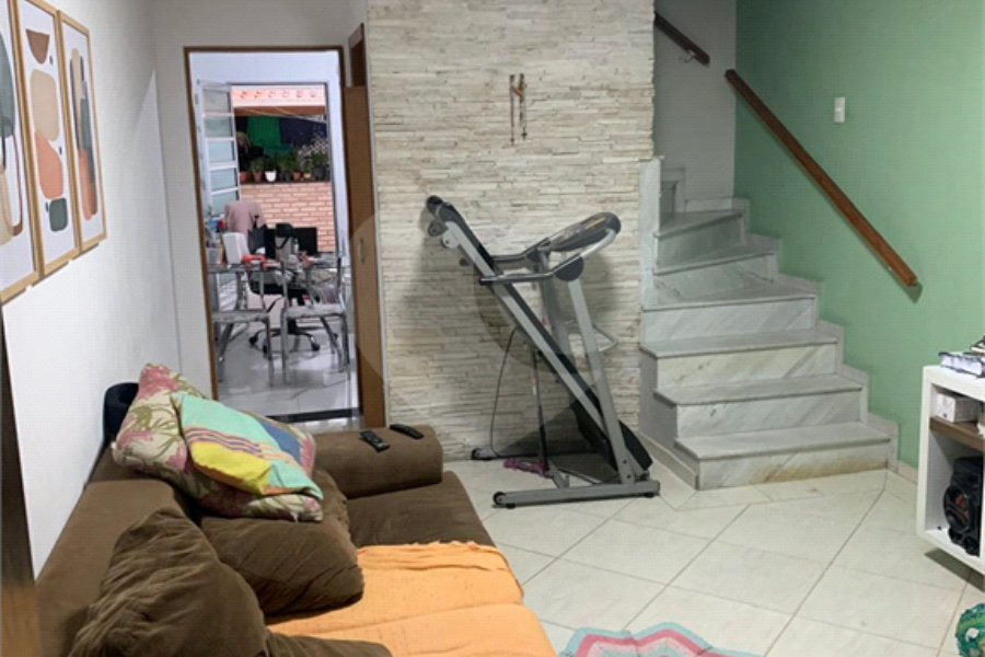 Casa à venda com 3 quartos, sendo 1 suíte, em Vila Mazzei, São Paulo, SP
