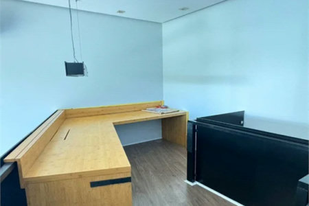 Apartamento à venda com 2 quartos, sendo 1 suíte, em Parque do Morumbi, São Paulo, SP