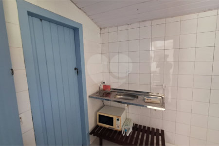 Casa à venda ou para alugar com 3 suítes em Marina, Armação dos Búzios, RJ