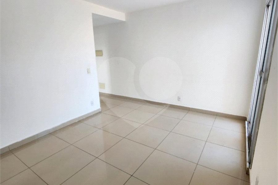 Apartamento à venda com 2 quartos em Parque Edu Chaves, São Paulo, SP