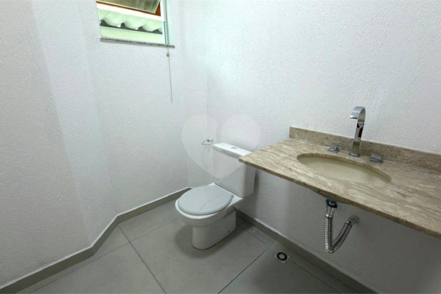 Sobrado à venda com 3 quartos, sendo 1 suíte, em Jardim Vila Formosa, São Paulo, SP