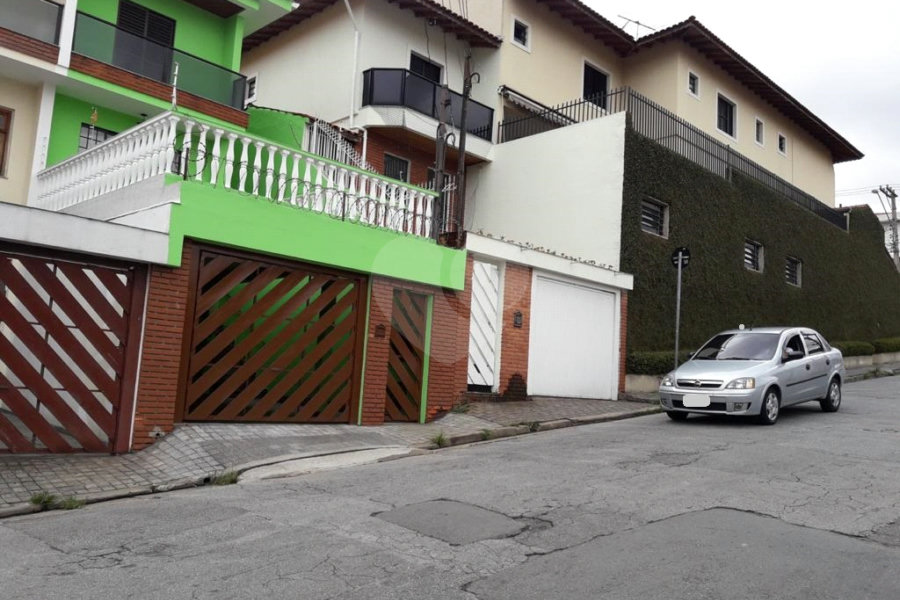 Sobrado à venda com 3 quartos, sendo 1 suíte, em Jaçanã, São Paulo, SP