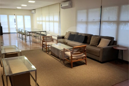 Apartamento à venda com 4 quartos, sendo 2 suítes,  em Brooklin Paulista, São Paulo, SP