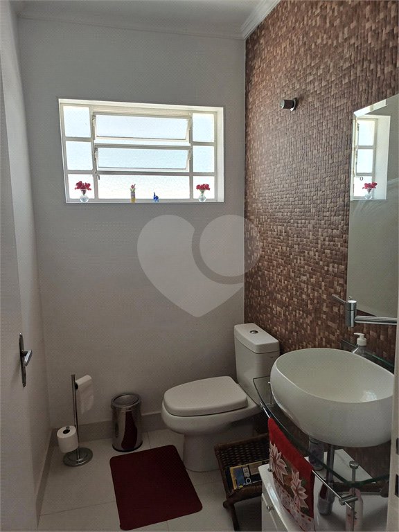 Sobrado à venda com 3 quartos, sendo 1 suíte, em Vila Guilherme, São Paulo, SP