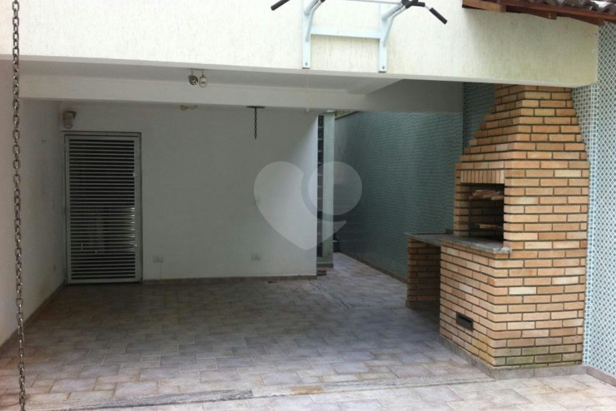 Casa à venda com 3 suítes em Santana, São Paulo, SP