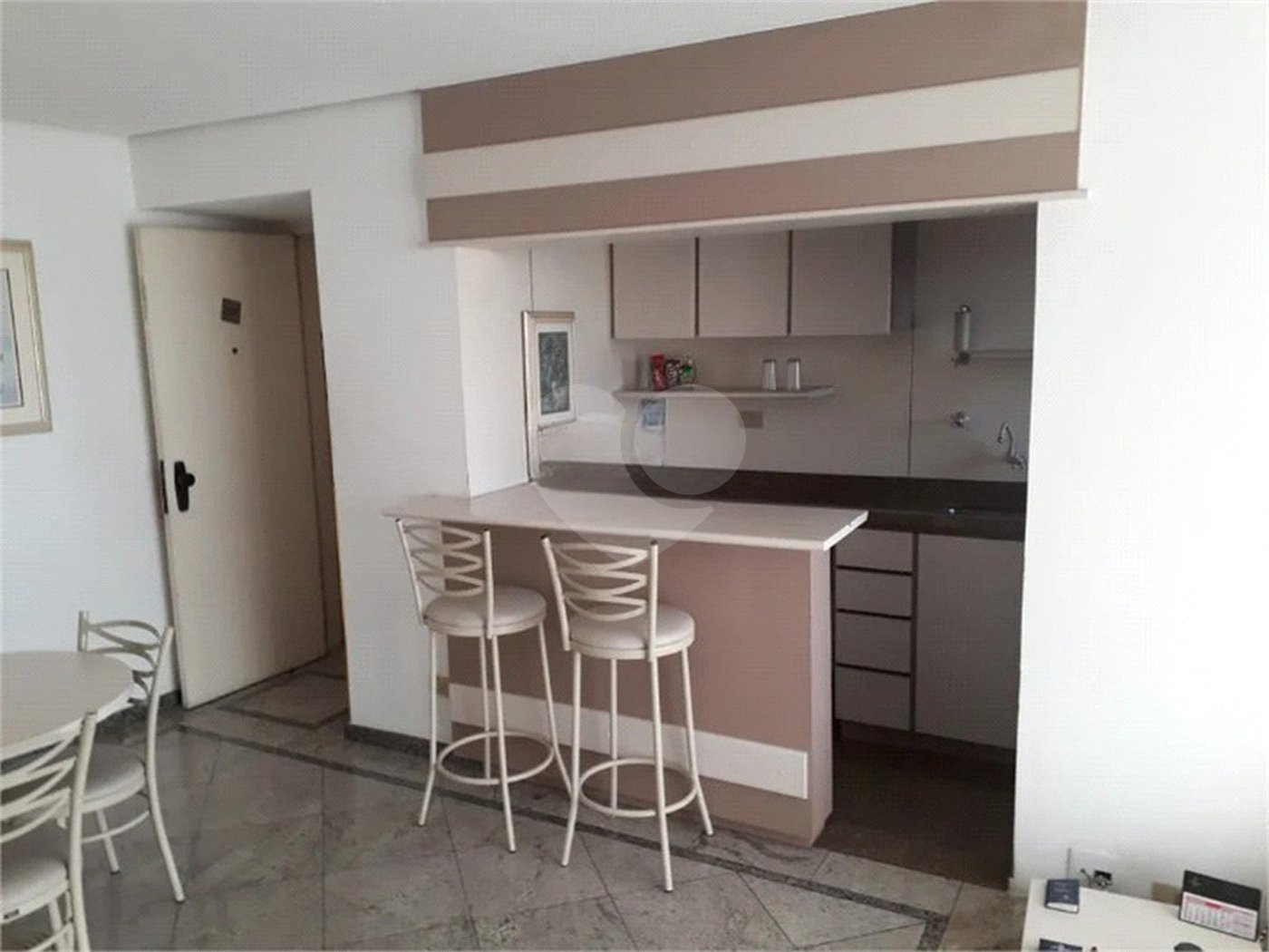 Flat à venda com 1 suíte em Santana, São Paulo, SP