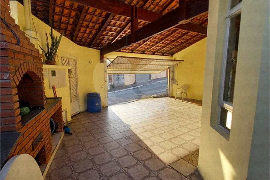 Sobrado à venda com 3 quartos, sendo 1 suíte,  em Tremembé, São Paulo, SP