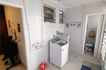 Apartamento à venda com 3 quartos, sendo 1 suíte, em Jardim Paulista, São Paulo, SP