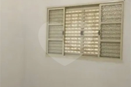 CASA A VENDA COM 125M², 2 DORMITÓRIOS, 1 BANHEIRO, 1 VAGA, TAUBATÉ/SP.