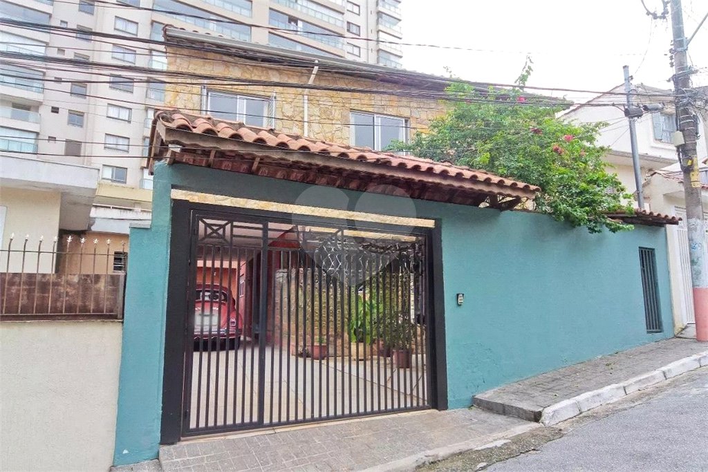 Sobrado à venda com 2 suítes em Santana, São Paulo, SP