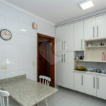 Casa à venda com 3 quartos, sendo 1 suíte, em Campo Belo, São Paulo, SP