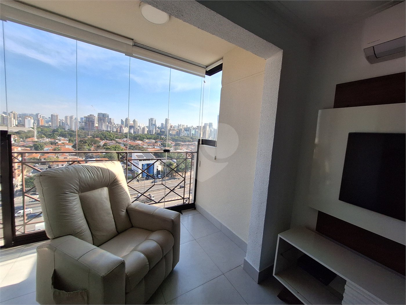 Apartamento para alugar com 2 quartos em Vila Olímpia, São Paulo, SP