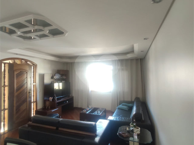 Sobrado à venda com 3 quartos, sendo 1 suíte, em Horto Florestal, São Paulo, SP