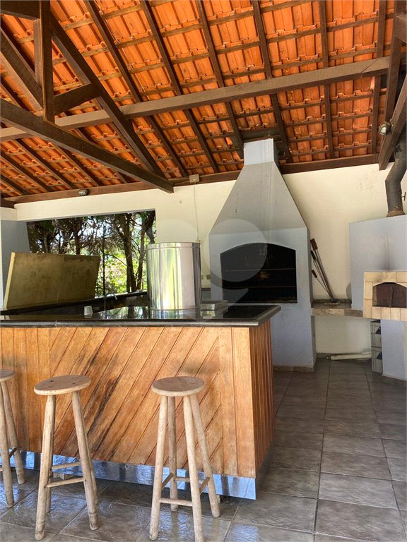 Sítio à venda com 4 quartos, sendo 3 suítes, em Aguas de Igaratá, Igaratá, SP