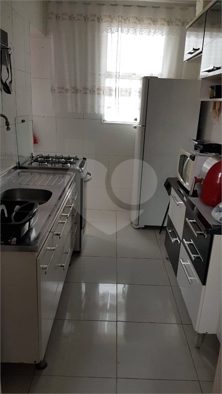 Apartamento à venda com 2 quartos em Vila Lavínia, Mogi das Cruzes, SP