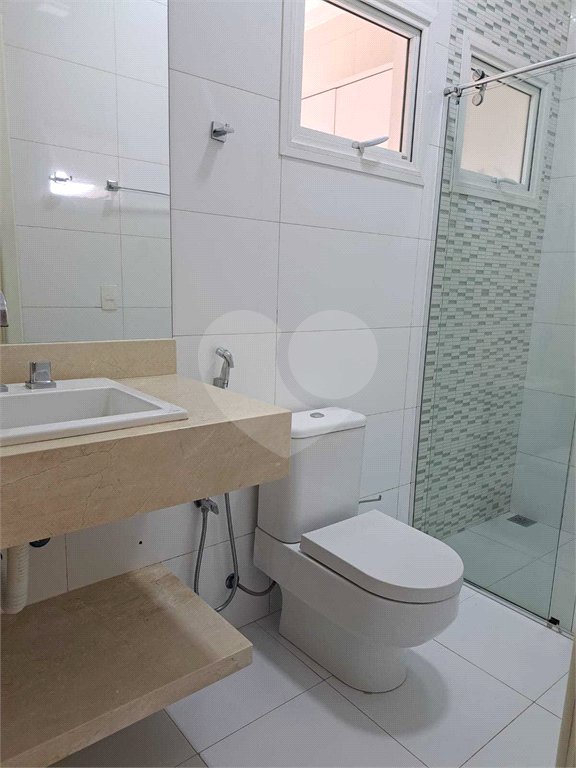 Casa à venda com 3 quartos, sendo 1 suíte, no condomínio Terra Nobre, Indaiatuba - SP