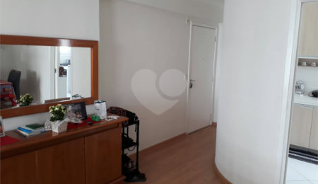 Apartamento à venda com 3 quartos, sendo 1 suíte,  em Jardim Esplanada, São José dos Campos, SP