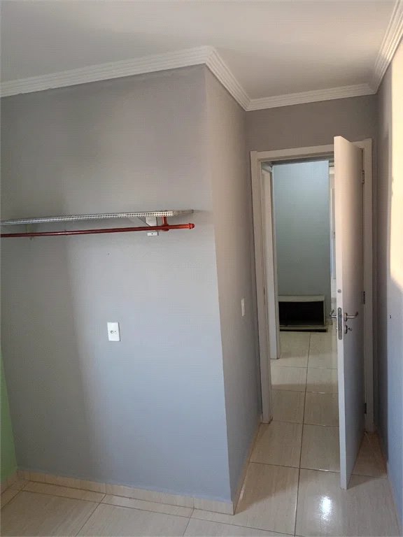 Apartamento à venda com 3 suítes em Vila Suzana, São Paulo, SP