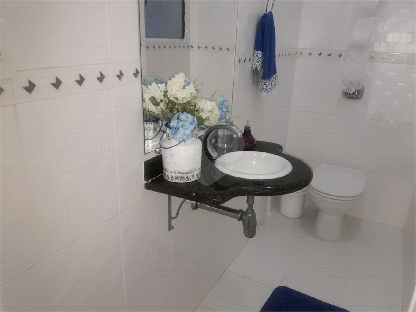 Sobrado à venda com 3 quartos, sendo 1 suíte,  em Vila Paulicéia, São Paulo, SP