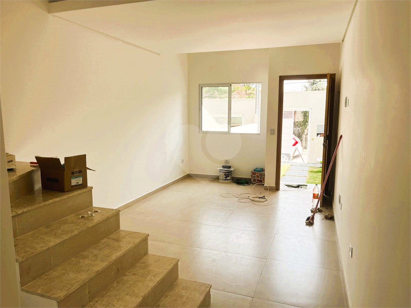 Sobrado à venda com 3 quartos, sendo 1 suíte,  em Vila Tiradentes, São Paulo, SP