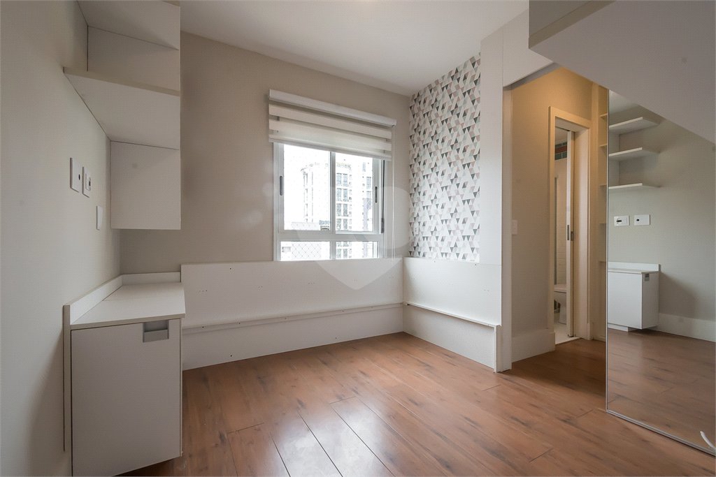 Cobertura à venda com 4 quartos, sendo 2 suítes, em Moema, São Paulo, SP
