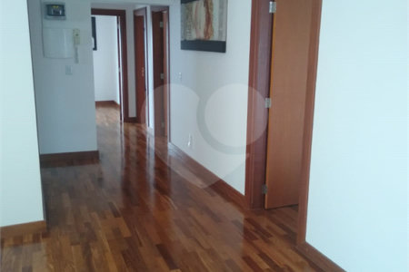 Casa à venda com 4 quartos, sendo 2 suítes,  no condomínio Damha Iii, São Carlos - SP