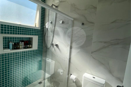 Casa à venda com 6 quartos, sendo 4 suítes,  no condomínio Estância Marambaia, Vinhedo - SP