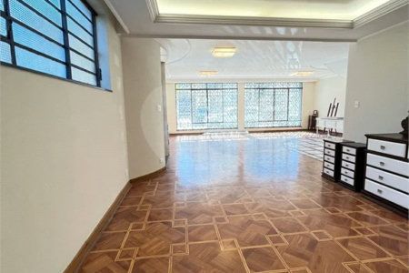 Sobrado à venda com 4 quartos, sendo 1 suíte, em Santana, São Paulo, SP