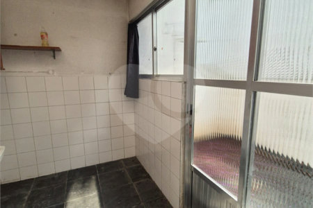 Casa à venda com 3 quartos, sendo 2 suítes, no condomínio Quintas Marajoara, São Paulo - SP