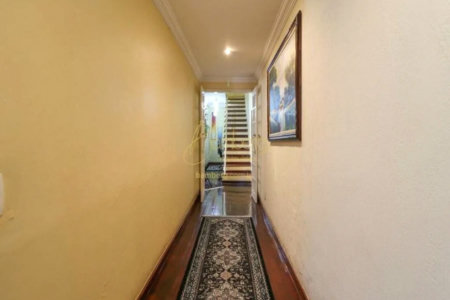 Casa à venda com 4 quartos, sendo 2 suítes, em Jardim Trussardi, São Paulo, SP