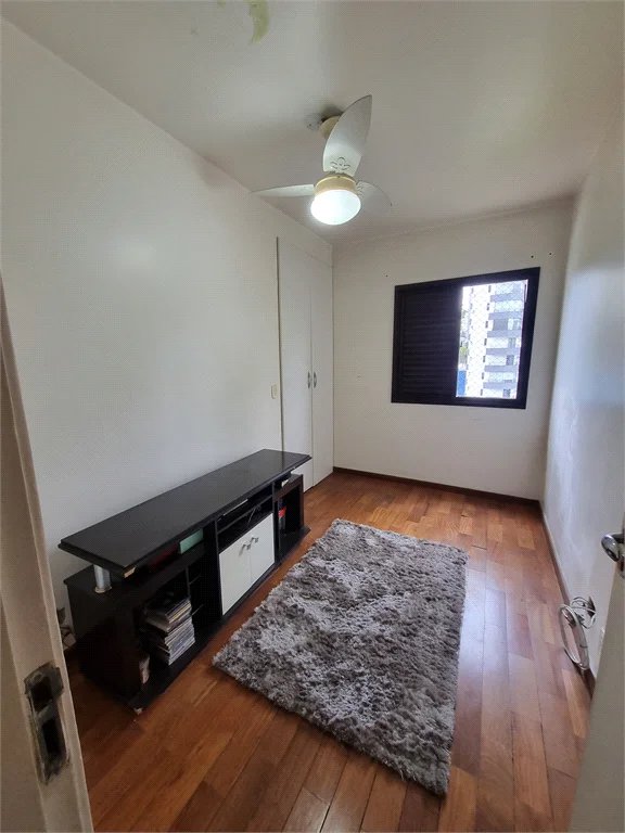Apartamento à venda com 3 quartos, sendo 1 suíte, em Jardim Londrina, São Paulo, SP