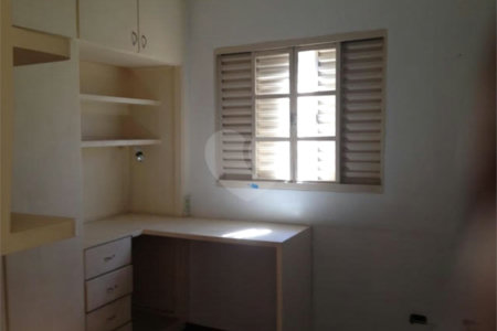 Sobrado à venda com 4 quartos, sendo 2 suítes,  em Jardim Bonfiglioli, São Paulo, SP